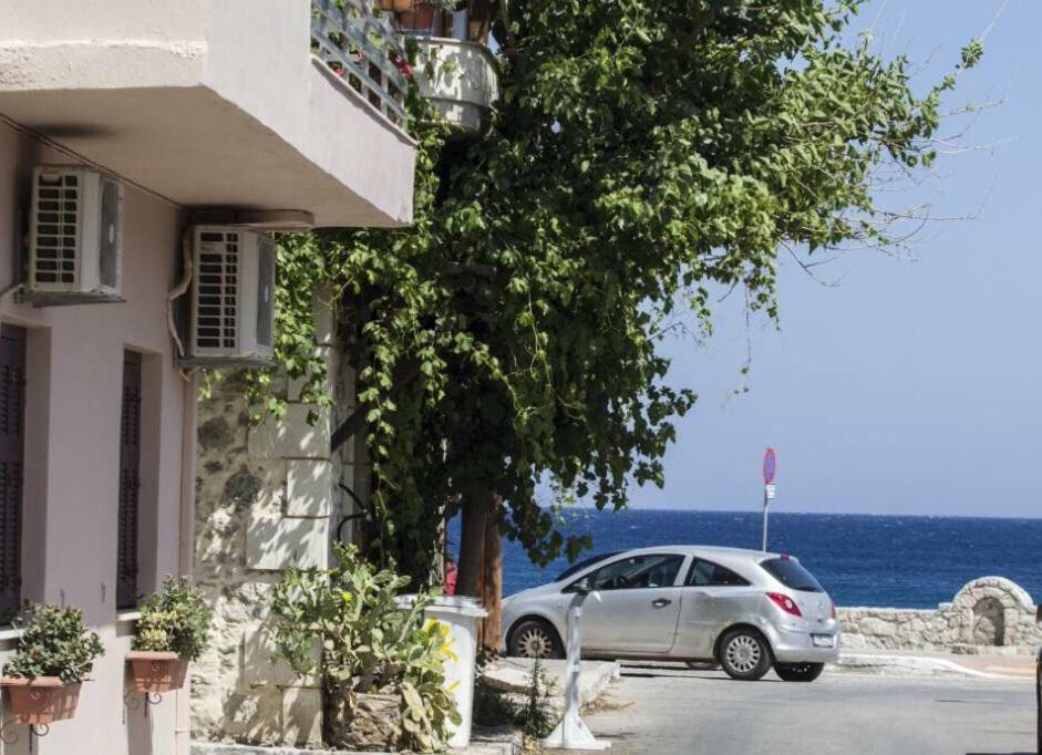 My Sweet Corner House Palaiochora Exterior foto